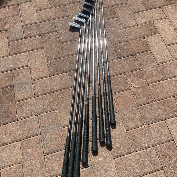 Golf Clubs n8 pc iron set Haig Ultra By Walter Hagen - Picture 16 of 16